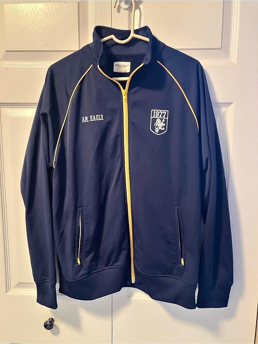 Vintage American Eagle Men's Blue Track Jacket Size Large Like New